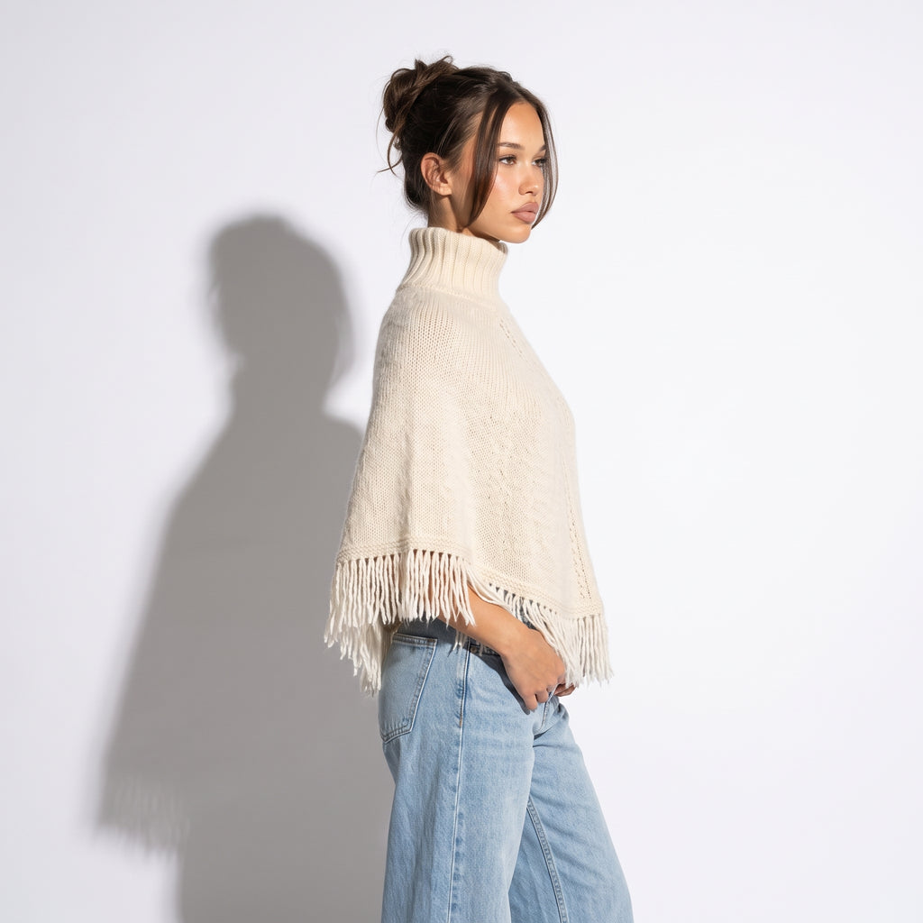 "Julia" Knitted Poncho